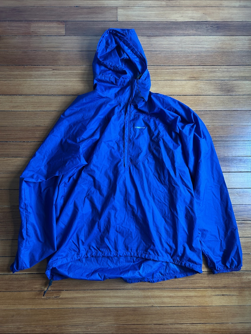 Patagonia Men's Blue Lightweight Hooded Pullover Rain/windbreaker Jacket